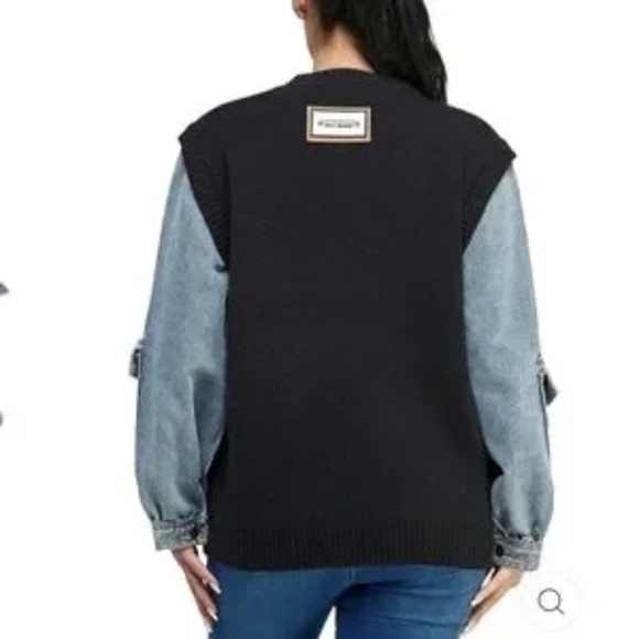 MCC STUDIOS Smiley Face Black and Green Sweater - Picture 10 of 11